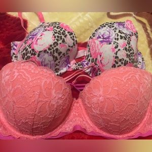 Pink Victoria’s Secret bras 36C floral coral pink